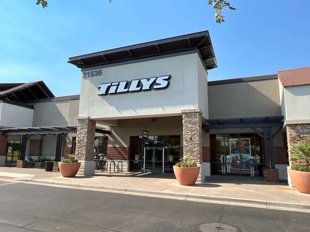 Tillys Exterior Commercial Painting